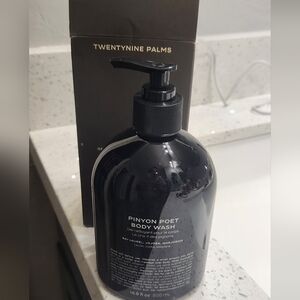 Twentynine Palms Pinyon Poet Body Wash - Black
